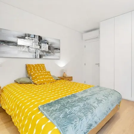 Boutique Apartment *